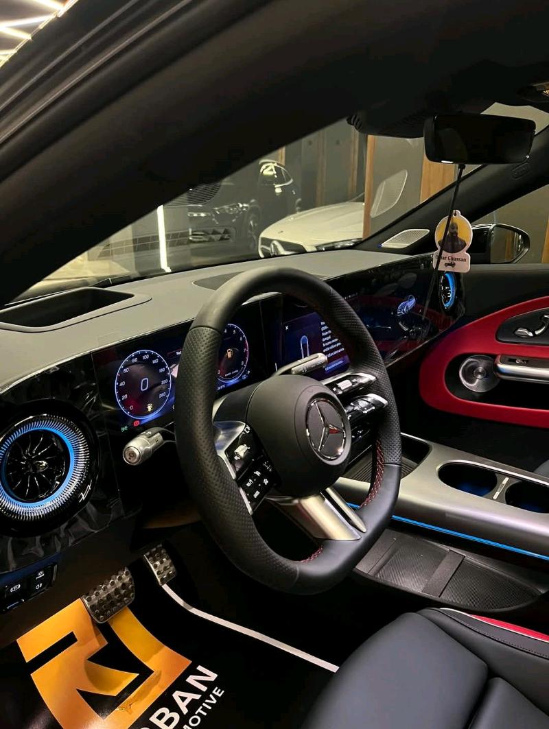 Mercedes-Benz Cla 200 zero