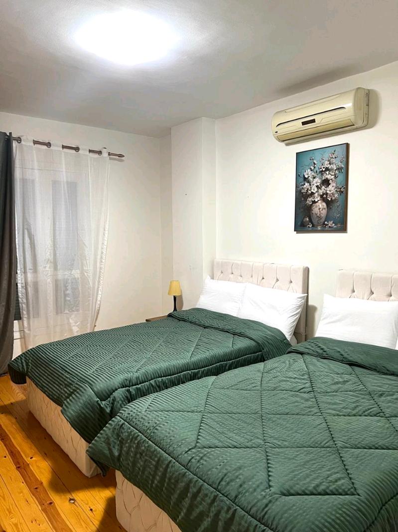 Fully Furnished Serviced Apartments