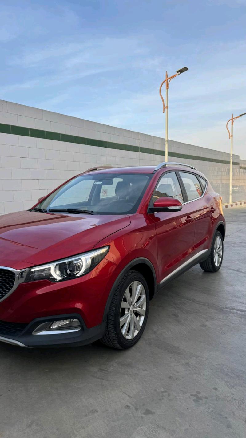 للبيع MG ZS 2024 Comfort ️
اللون أحمر
عداد 50,000 كم
رخصة